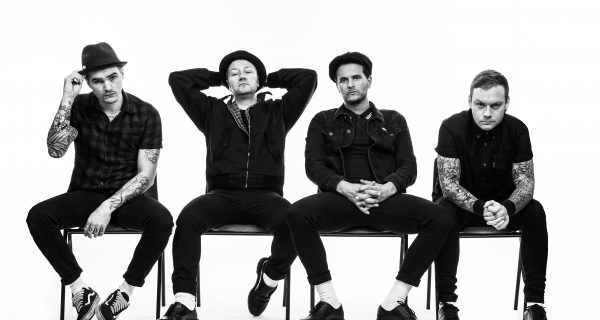 BUSTER-SUFFLE-CHAIR-SHOT-BLACK-AND-WHITE-1